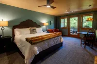 Mt. Lemmon Lodge Hotels in Pima County