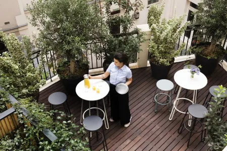 Hôtel R de Paris - Boutique Hotel