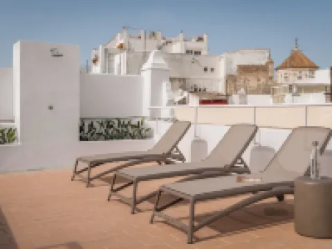 BYPILLOW Casa Gades（夜枕家園） 加的斯酒店