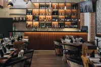 Capital O la Joya Del Lago