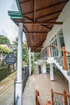 Spacious 4-Bed Apartment in Katugastota - Apartments
