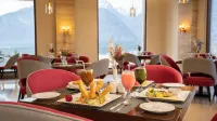 Ramada Resort by Wyndham Gilgit - breakfast