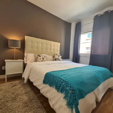 Walk to Camp NOU - Wi-Fi AC 3 Bed by MyRentalHost Отели в г. Оспиталет-де-Льобрегат