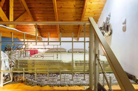 Petalidi Sunny Home One