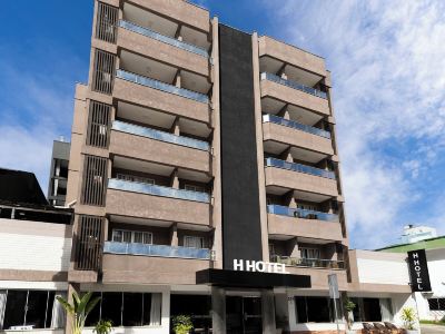 H Hotel