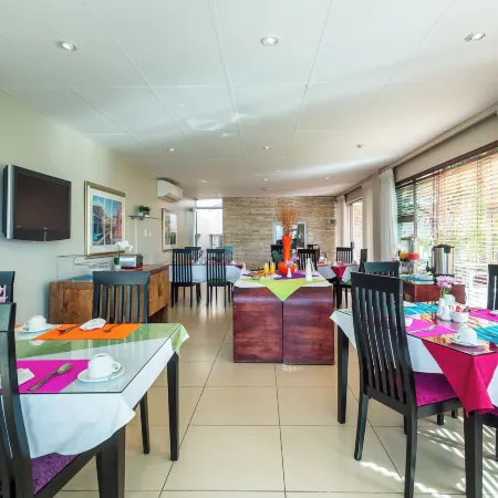 Signal Hill Lodge