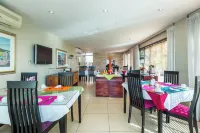 Signal Hill Lodge - breakfast