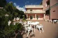 Hotel Happy