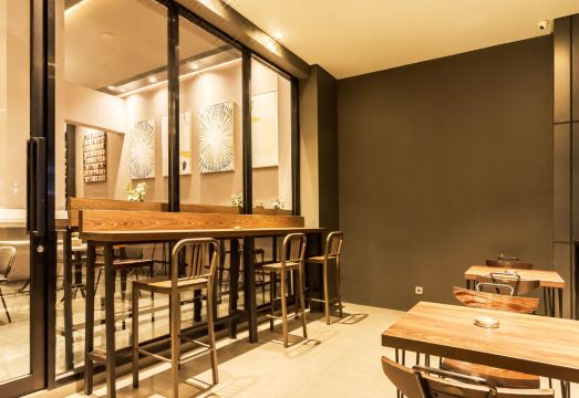 스탠리 와히드 하심 자카르타 로비