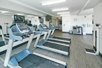 Holiday Inn & Suites CALGARY AIRPORT NORTH by IHG - salle de sport