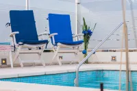 Soho Luxury Suites - Private Pools