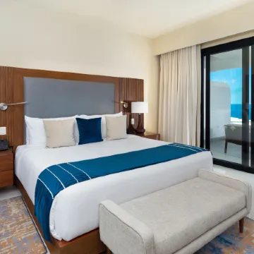 Villa La Valencia Beach Resort & Spa Los Cabos