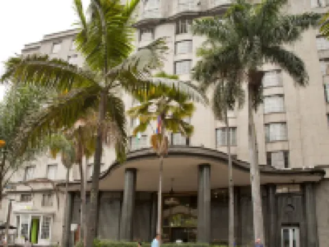 努提巴拉飯店 佩德羅內爾戈麥斯博物館附近的飯店