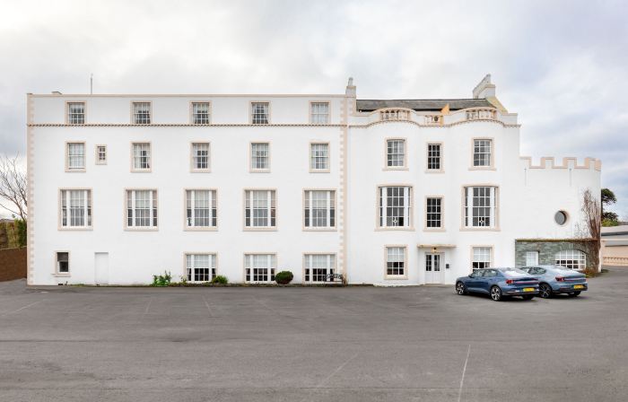 North West Castle Hotel