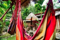 Villa 4 - Amazing 2 Bed Villa with Private Garden