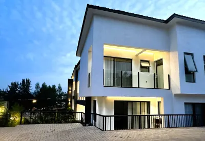 코알레센스 호텔 우무삼비 빌리지 주변 호텔