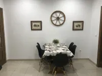 Medina Azahara Отели рядом с достопримечательностью «Casa Andalusi»