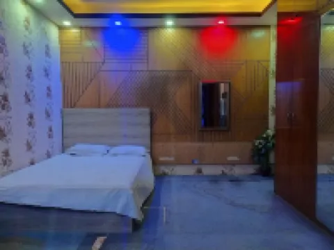 Hotel Nyzote Inn