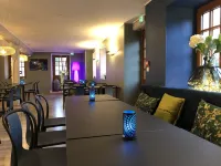 Logis l'Hôtel d'Arc Hotels in Bèze