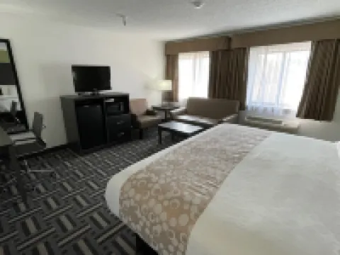 La Quinta Inn by Wyndham Cincinnati North Hotels in Springdale