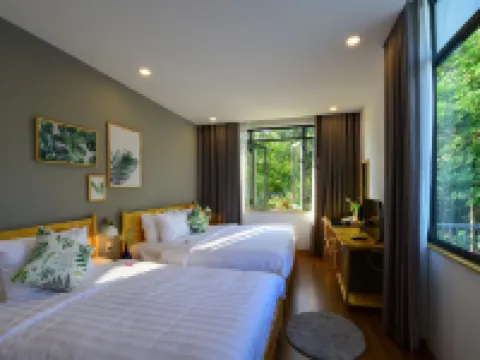 La Paix Hue Hotels in Vy Da