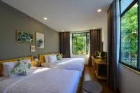 La Paix Hue Hotels in Vy Da