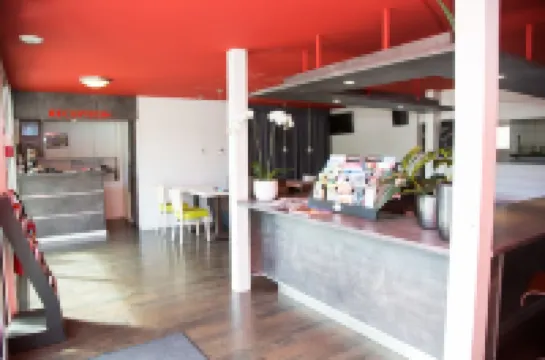 ブリット  ホテル エッセンシィエル アルビ パルク デ エクスポ