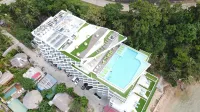 Lime Resort El Nido - Beach