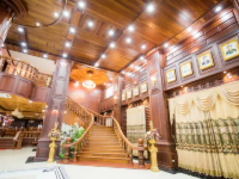 โรงแรมซูแบนดิธ โรงแรมในปากเซ