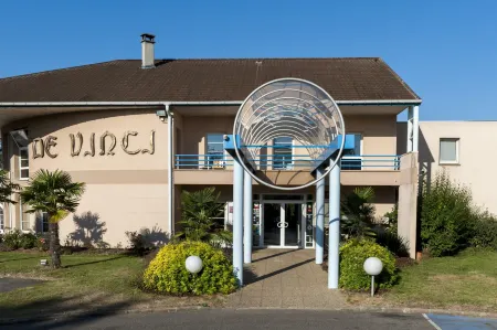 Espace Leonard de Vinci