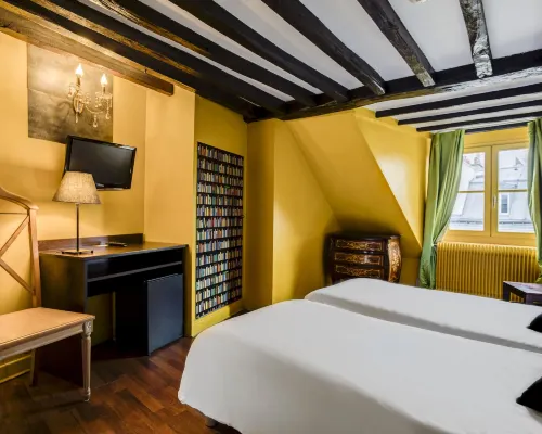 Absolute Hotel Paris République Hotels near 1st arr.
