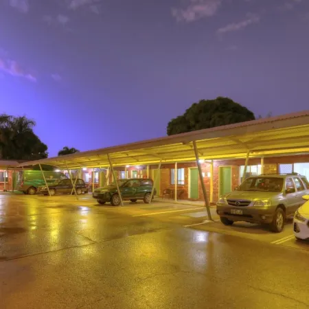 Billabong Lodge Motel