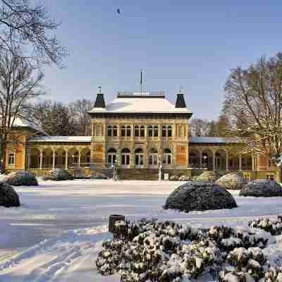 阿爾貝國王酒店 Hotel Exterior