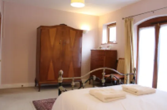 ホーリー  ロッジ のホテル