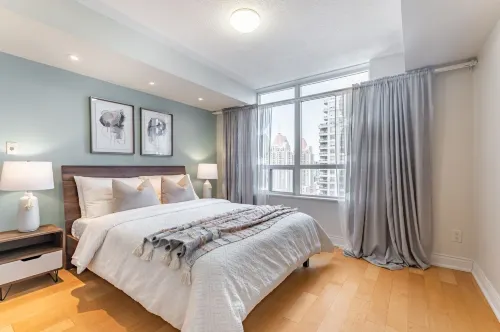 더크 오브 요크 부티크 스위트