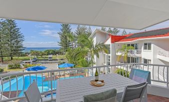Le Beach Apartments