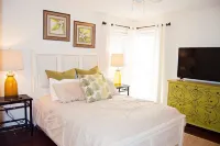 BOATING LOVERS PARADISE! Enjoy our STUNNING 3 bed/3bath Orange Beach Bayou Condo - 2 ดาว