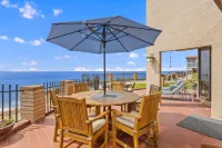 Oceanfront Comfort and Stunning Views - Serene Coastal Retreat