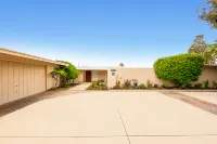 Stunning Ocean Views and Beautiful Outdoor Space - Exquisite Sanctuary Hotels near Torrey Pines State Natural Reserve