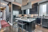 Chic Escape with Gourmet Kitchen and Skyline Views - Stylish Retreat