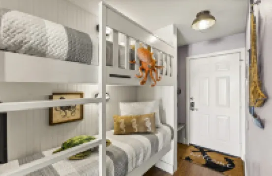 Gulf View Balcony and Heated Pool - Exquisite Coastal Sanctuary