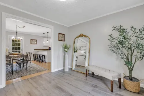 Enjoy Savannah 3BR w/King Bed