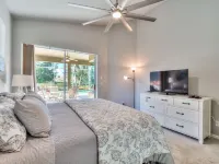 Gorgeous Stoneybrook Home with Private Pool, Lake, Golf Course, 2 King Beds!