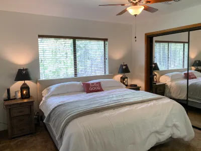 Open Floor Plan and Fenced Yard - Cozy Mountain Retreat