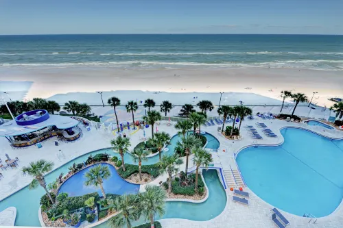 Wyndhams Ocean Walk Resort - Condos