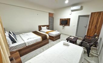 GRS COMFORTS LODGE