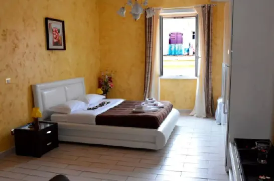 VaticanSky Rooms Hotels near Piazza del Risorgimento
