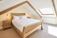 Host & Stay - Eden Cottage - Homestays