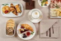 Hotel la Maison Wellness & Spa Hotels in Alleghe