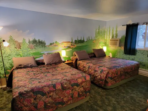 La Collage Inn
